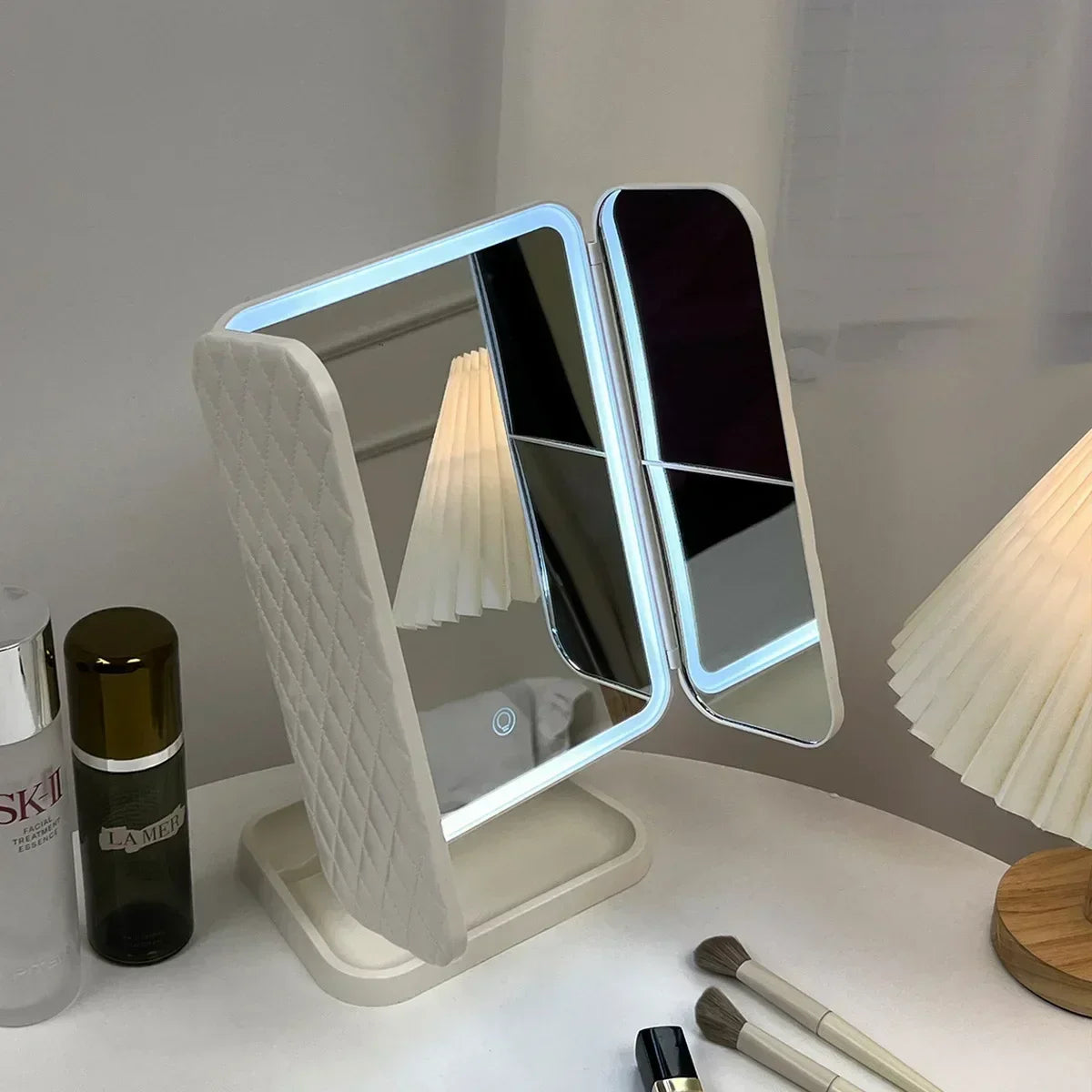 Smart TriFold Light-Up Makeup Mirror